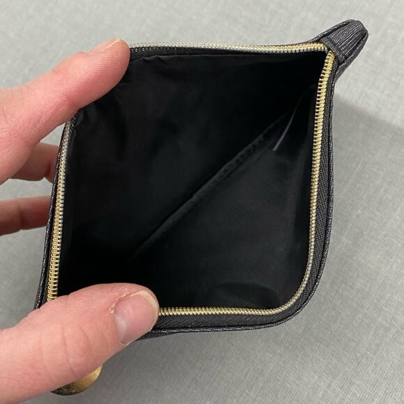 Ipsy Gold and Silver Ladies Makeup Bag - Picture 7 of 9